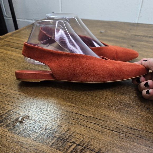 Everlane Red Suede Pointed Toe Slingback Flats - Picture 12 of 13